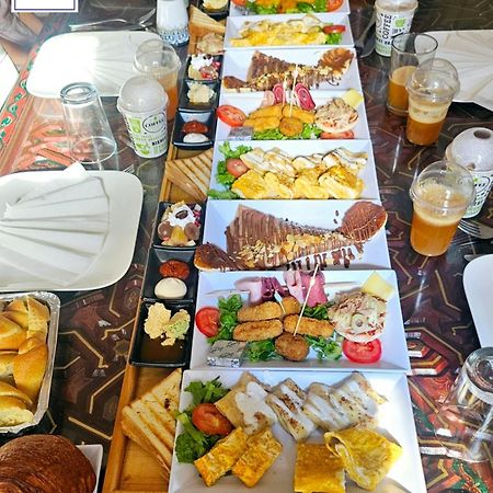 Dar Hayat Villa Triffa ภายนอก รูปภาพ