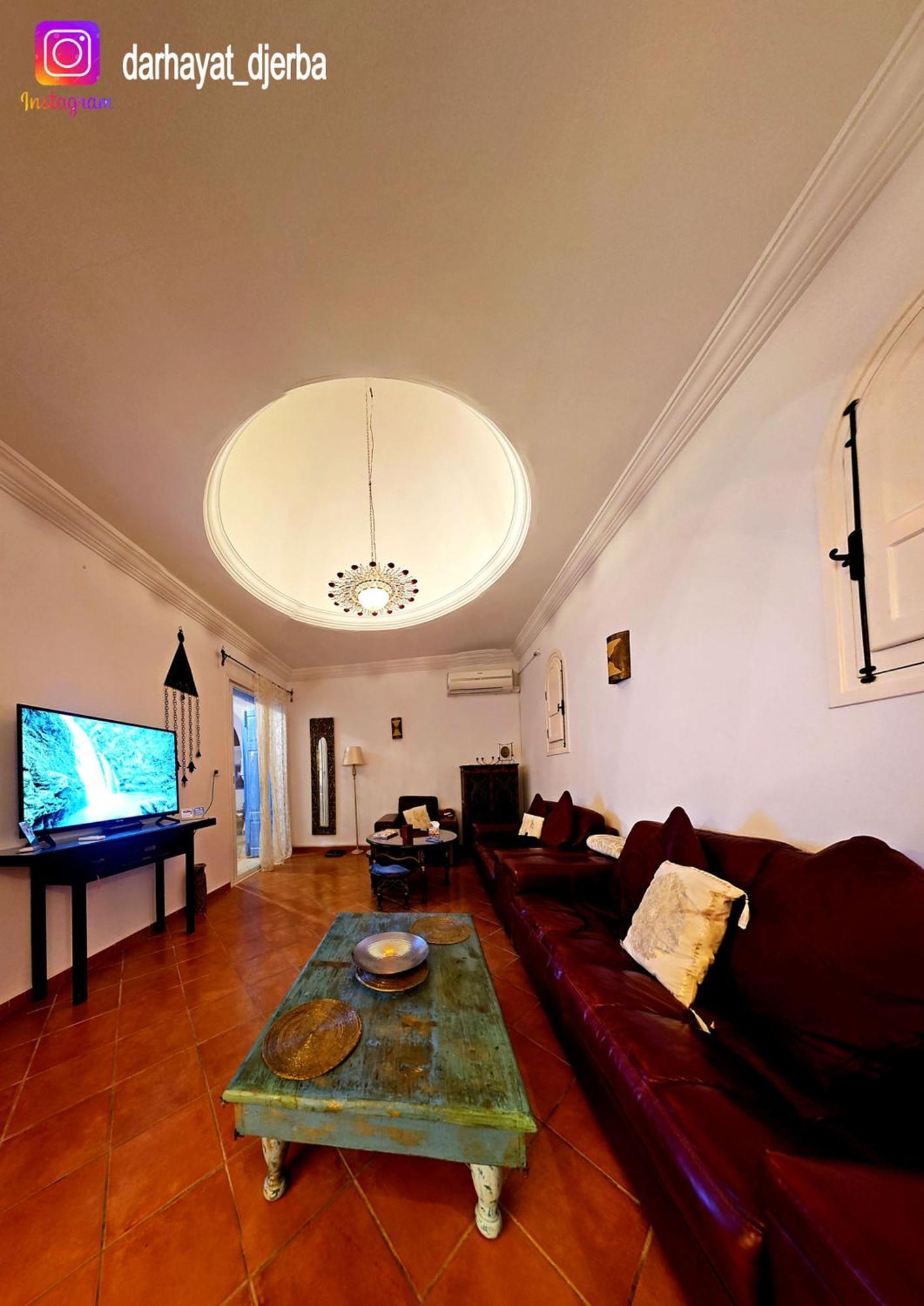 Dar Hayat Villa Triffa ภายนอก รูปภาพ